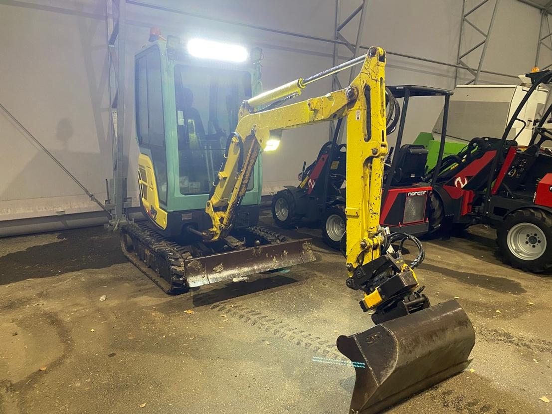 Muu Merkki Yanmar Sv17sxe