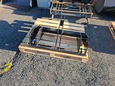 MUU MERKKI 3-PISTESOVITE/EURO