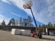 MANITOU 1740 VARUSTEILLA
