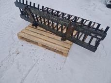 TRAKTORIVARUSTEET KIVITALIKKO