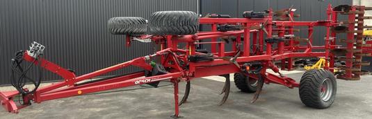 HORSCH TERRANO 4.4GX