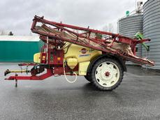 HARDI 4200/24 COMMANDER TWIN