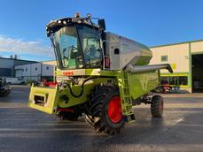 CLAAS AVERO 240