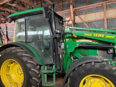 JOHN DEERE 5100M