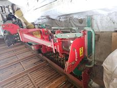 KVERNELAND NG 300 H4