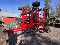 HORSCH TERRANO 6
