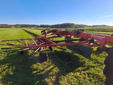 KVERNELAND TAARUP 9584 C