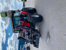 MASSEY-FERGUSON 5610 DYNA 4