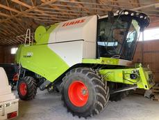 CLAAS TUCANO 320+KIINTEÄ C540