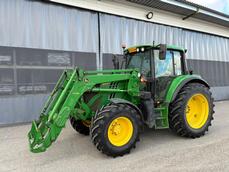 JOHN DEERE 6115M