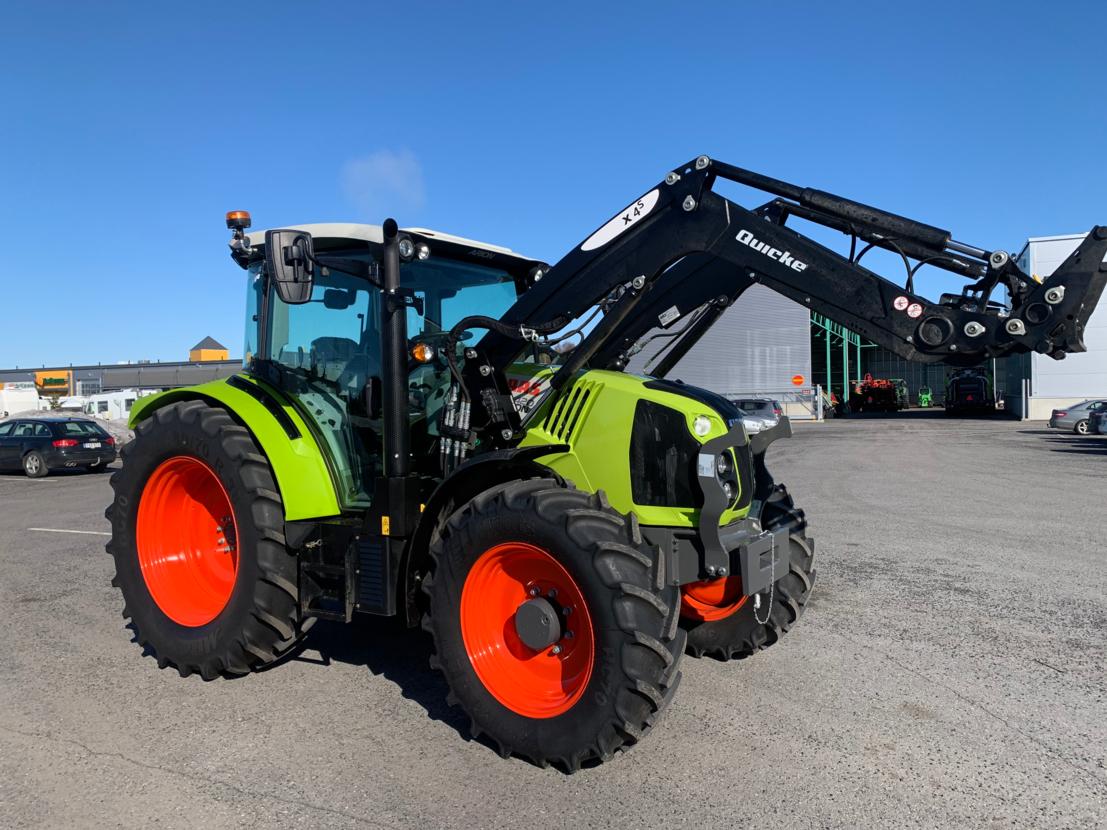 Claas Arion 420